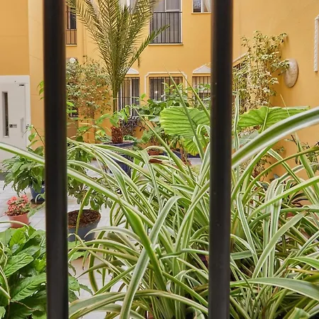 Two Bedrooms Leonor Davalos 2 Apartment Seville