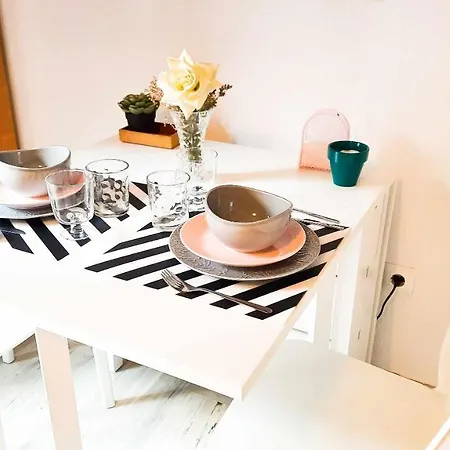 Apartment Lovely Center - Sunny Balcony Alfalfa Seville