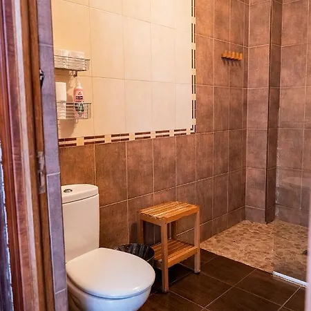 Triana Backpackers