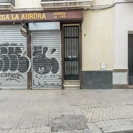 Paseando Por La Alfalfa