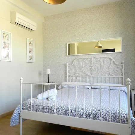 Hostel Grand Luxe Seville