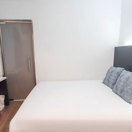 Hotel Petit Palace Canalejas 2*