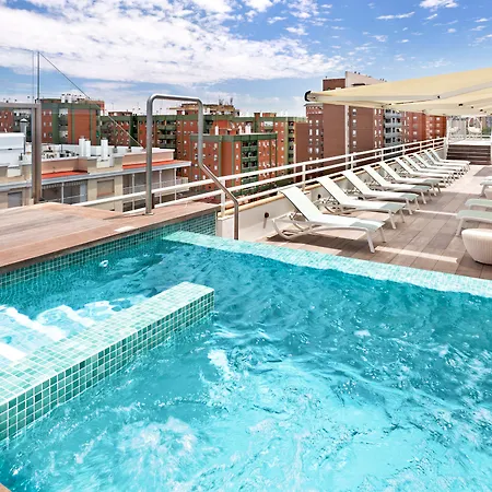 Catalonia Santa Justa Hotel