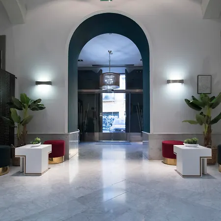 Petit Palace Santa Cruz
