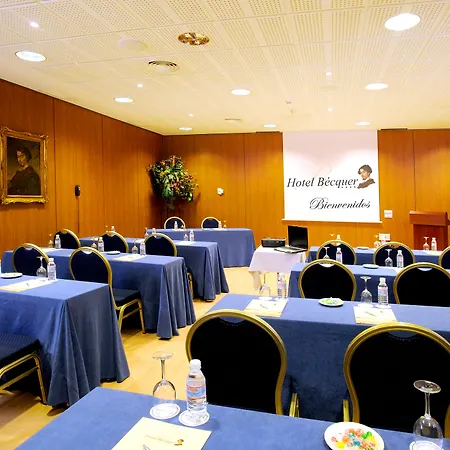 Hotel Becquer