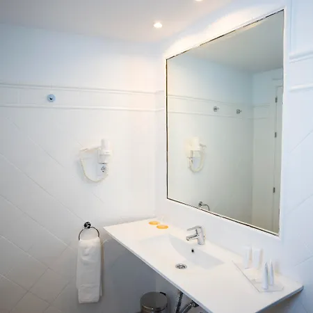 Basic Catedral Hotel 3*