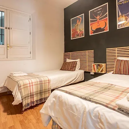 Apartment Casa@encina House Yard In Old Town Vft/se/00719 *