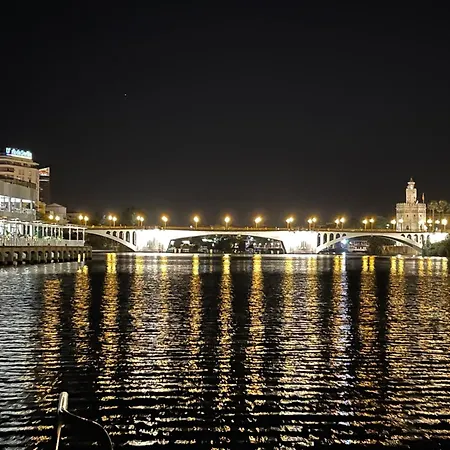 Apartamento En El Corazón De Triana *