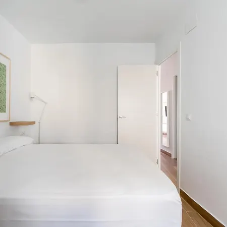 Holi-rent Pureza * Seville