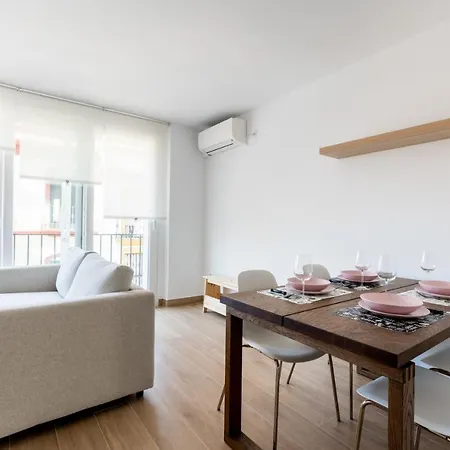 Holi-rent Pureza * Seville