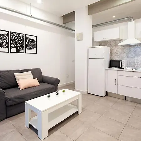 Loft Next To Calle Betis, Area Of Seville-sevillarooms Apartamento *
