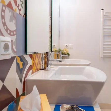Descalzos Center By Valcambre Apartamento Sevilla