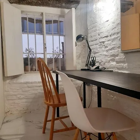 Lägenhet Downtown Loft In A 16th Century Convent Sevilla