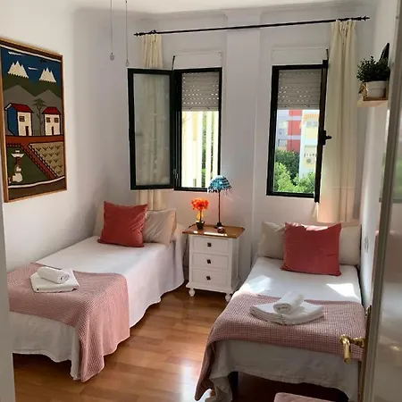Acogedor En Pleno Corazon De Triana Seville