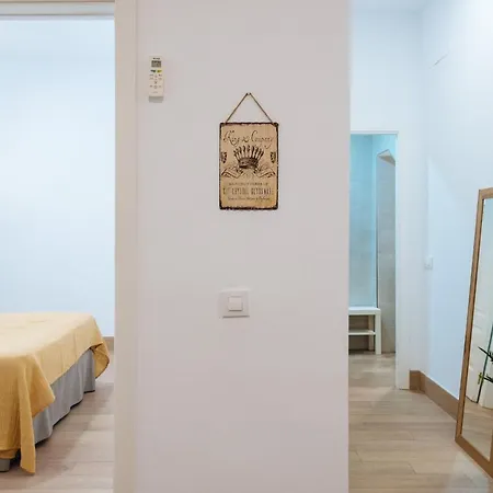 Hostly Rbh0 Modern Apartment Seville