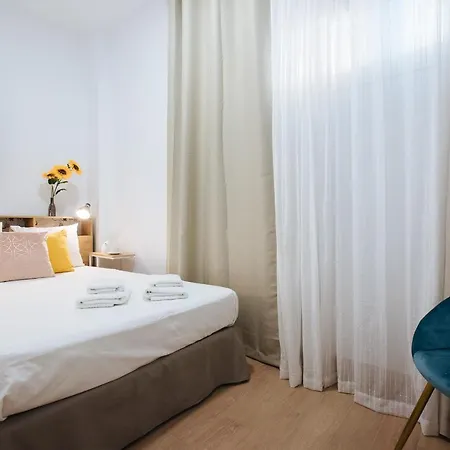 Apartment Hostly Rbh0 Modern
