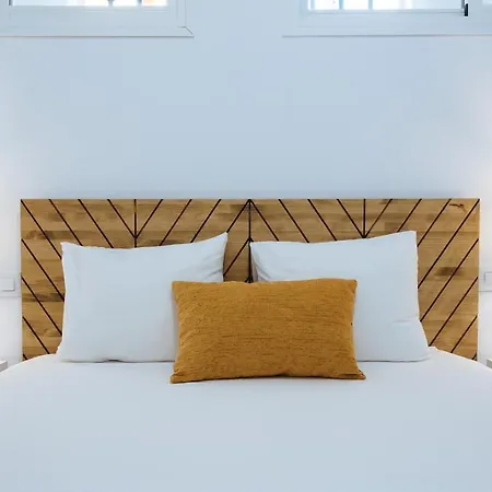 Apartment Hostly Rbh0 Modern