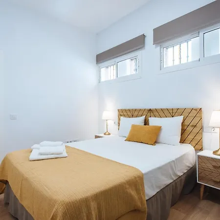 Hostly Rbh0 Modern Apartment Seville
