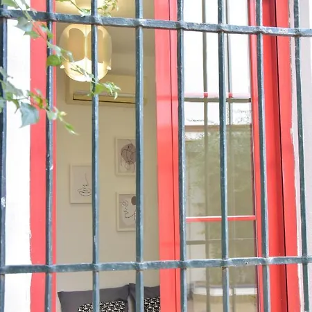 Quiet Typical Patio & Terrace Apartment Seville