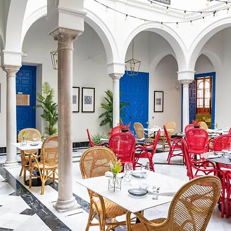 Vincci Molviedro Hotel