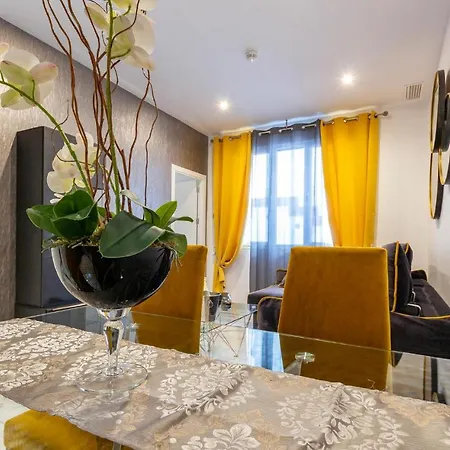 Lovely In With Wifi Apartment