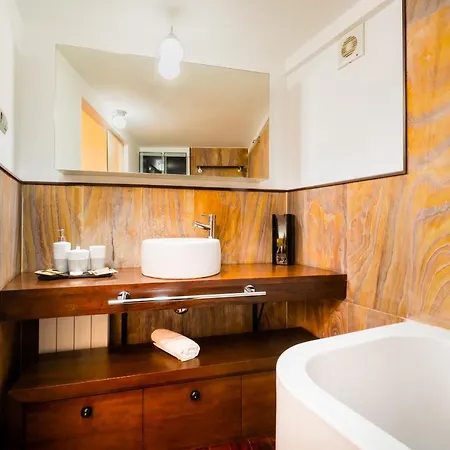 Stylish Loft Duplex - Alameda