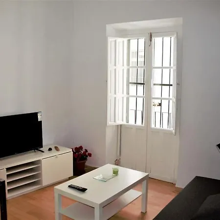 En La Plaza Del Salvador. Apartamento Sevilla