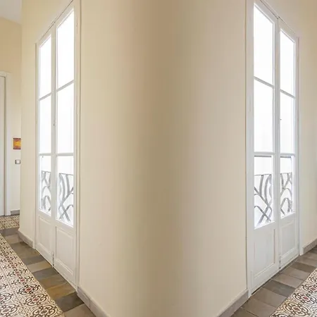 Apartment Amazing In With Kitchenette *