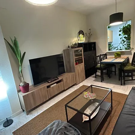Apartamento Torre Alta Parking Gratis *