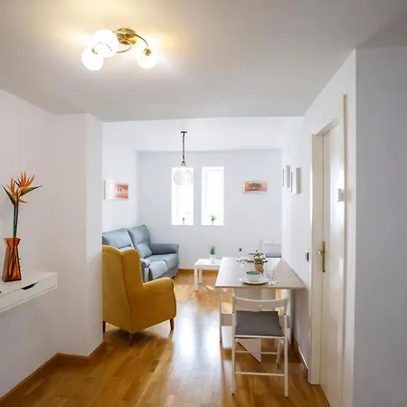 Rentalsevilla En La Plaza De La Encarnacion * Séville