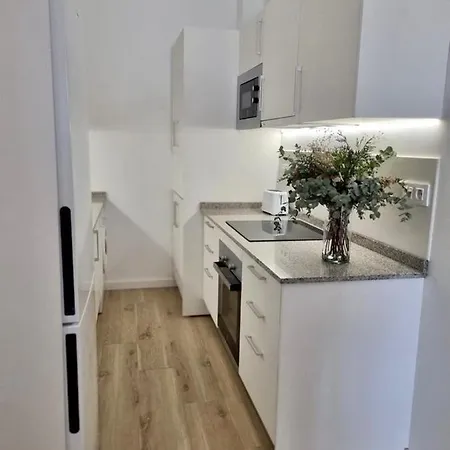 Rg Hospital Valme Apartment Seville