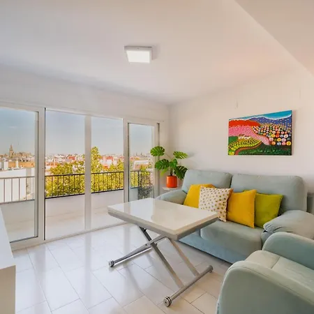 Wide And Colourful- 3bd 1bth- Triana * Séville