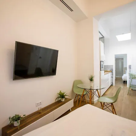 Rentalsevilla Cardenal Cervantes Iv Seville