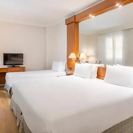 Hotel Exe Macarena 4*