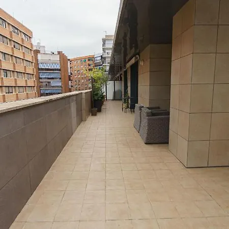 Rentalsevilla Coqueto Apartamento Con Terraza Privada * Séville