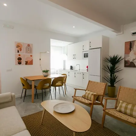 Lujoso Con Piscina Compartida 3 Apartment Seville