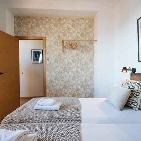 Homeyseville-amazing Penthouse Giralda Views 8 Pax, Parking Optional Apartamento Sevilha