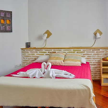 Casa De La Tinaja Apartment Seville