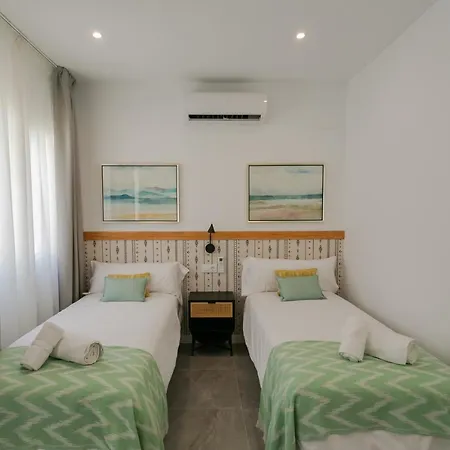 Apartment Lujoso Con Piscina Compartida 3 Seville