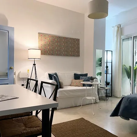 Estudio San Vicente - Aloha Sewilla