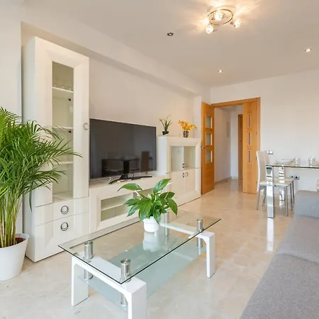 Apartment Charming 3 Bedroom At Triana Center By Oui Seville
