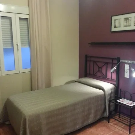 Jentoft Hostel Seville