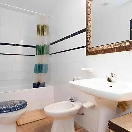 Exclusive With Stunning Patio In The Center Apartamento *