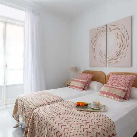 Apartment Rg Conteros Catedral