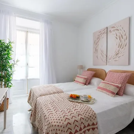 Apartment Rg Conteros Catedral