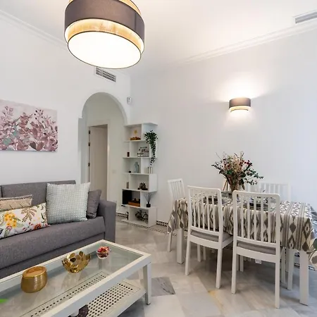 Rg Conteros Catedral Apartment Seville