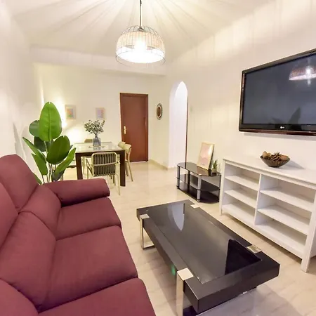 New! Spacious & River Apartment