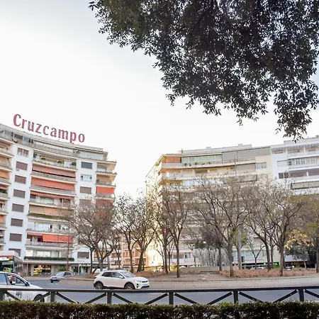 Apartment New! Spacious & River Seville