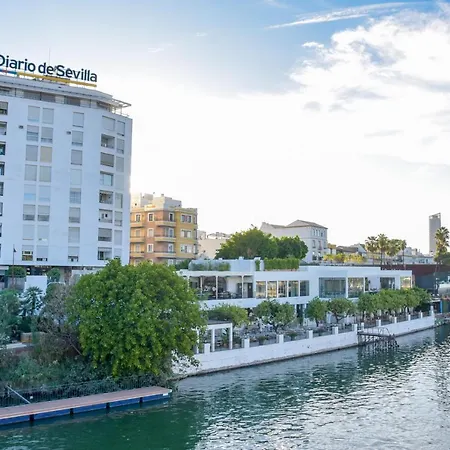 Apartment New! Spacious & River Seville