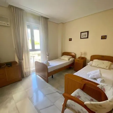 Apartment Rentalsevilla Luis De Morales
